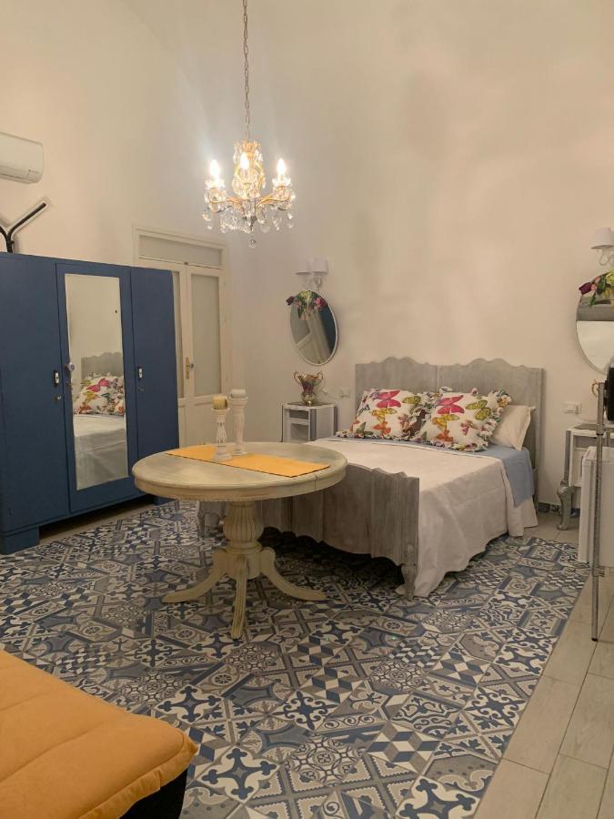 Le Lanterne Di Terrasini Hotel Екстериор снимка