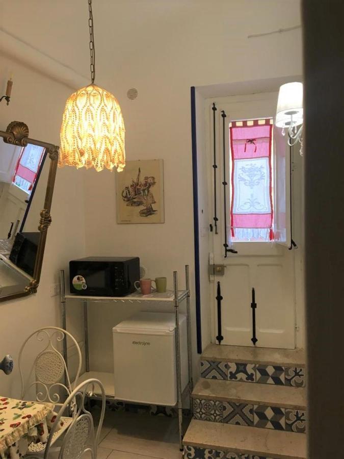 Le Lanterne Di Terrasini Hotel Екстериор снимка