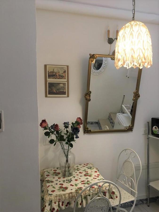 Le Lanterne Di Terrasini Hotel Екстериор снимка
