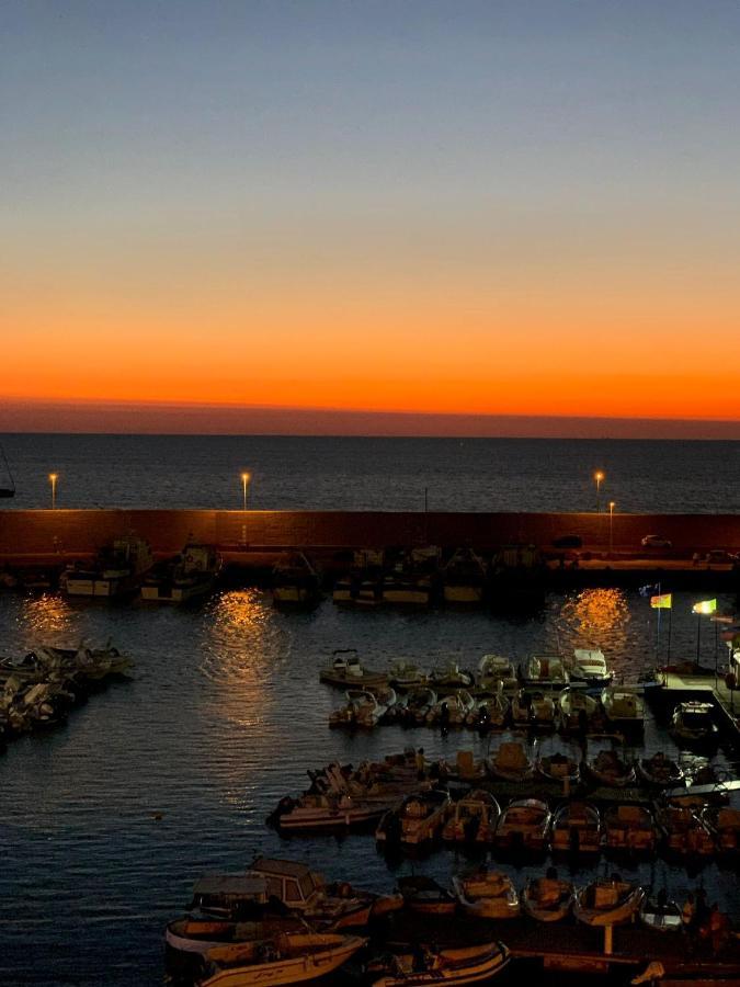 Le Lanterne Di Terrasini Hotel Екстериор снимка